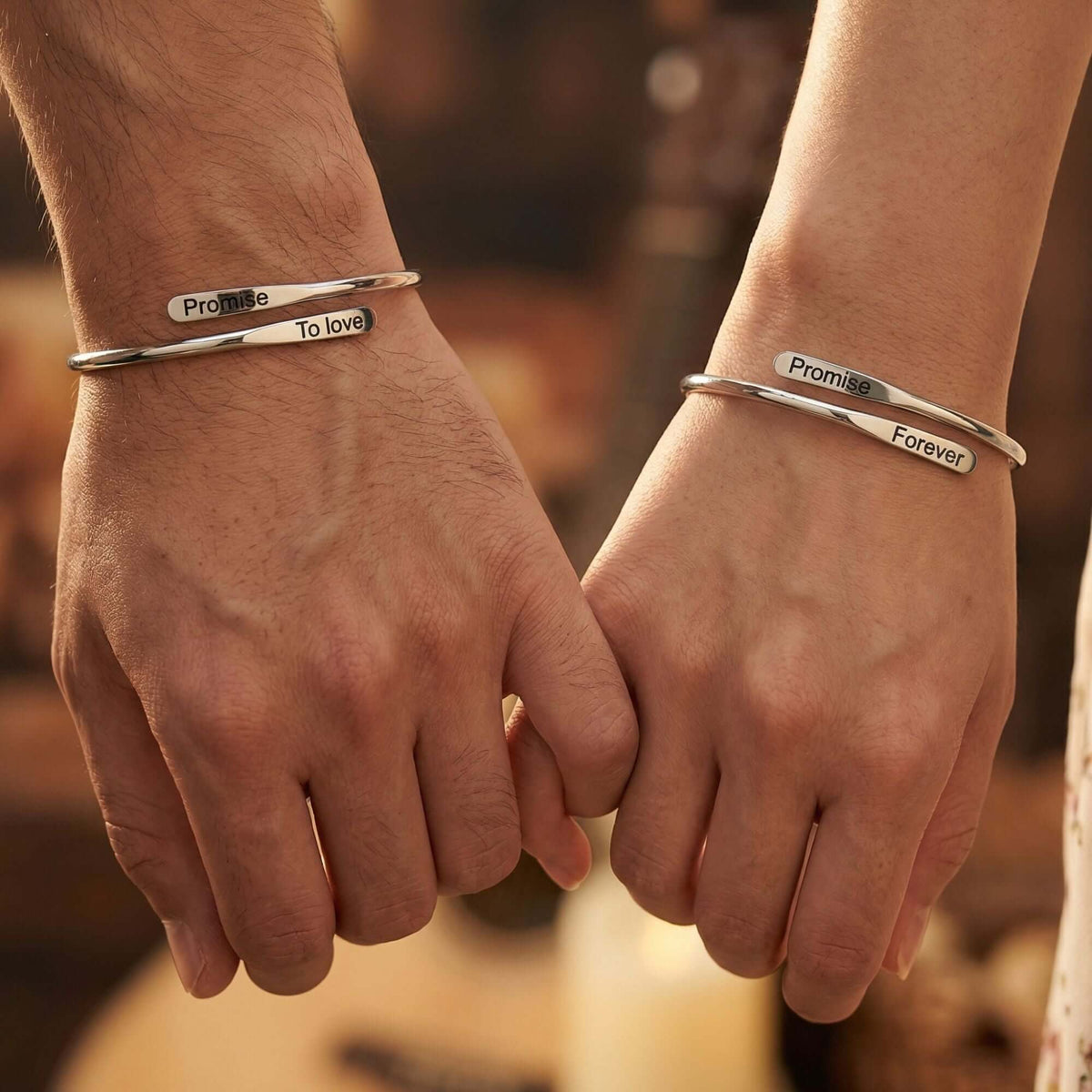 Pulsera Personalizada con Grabado – Nombres, Fechas y Palabras Especiales, para Parejas