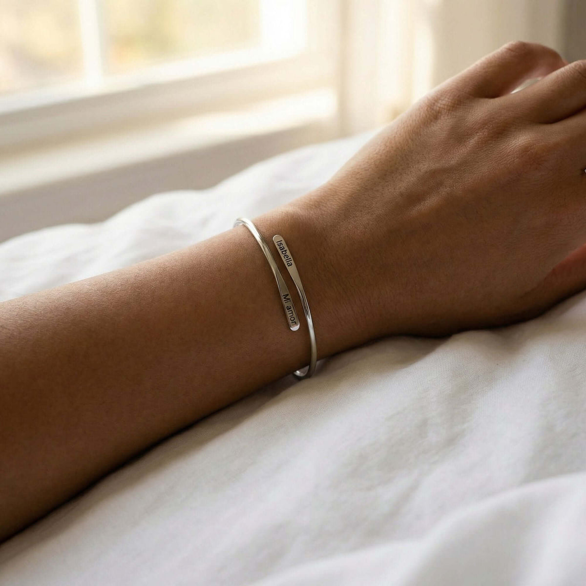 Pulsera Personalizada con Grabado – Nombres, Fechas y Palabras Especiales, para Parejas