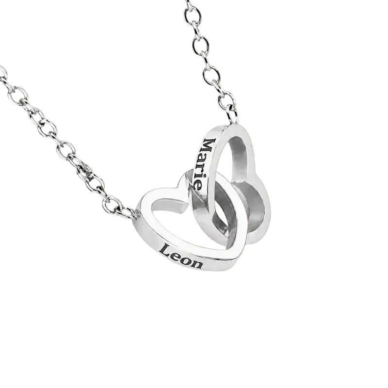 Collar personalizado con dos corazones y grabado – dos nombres
