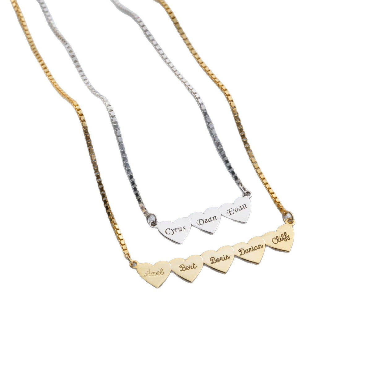 Collar personalizado con corazones y nombres