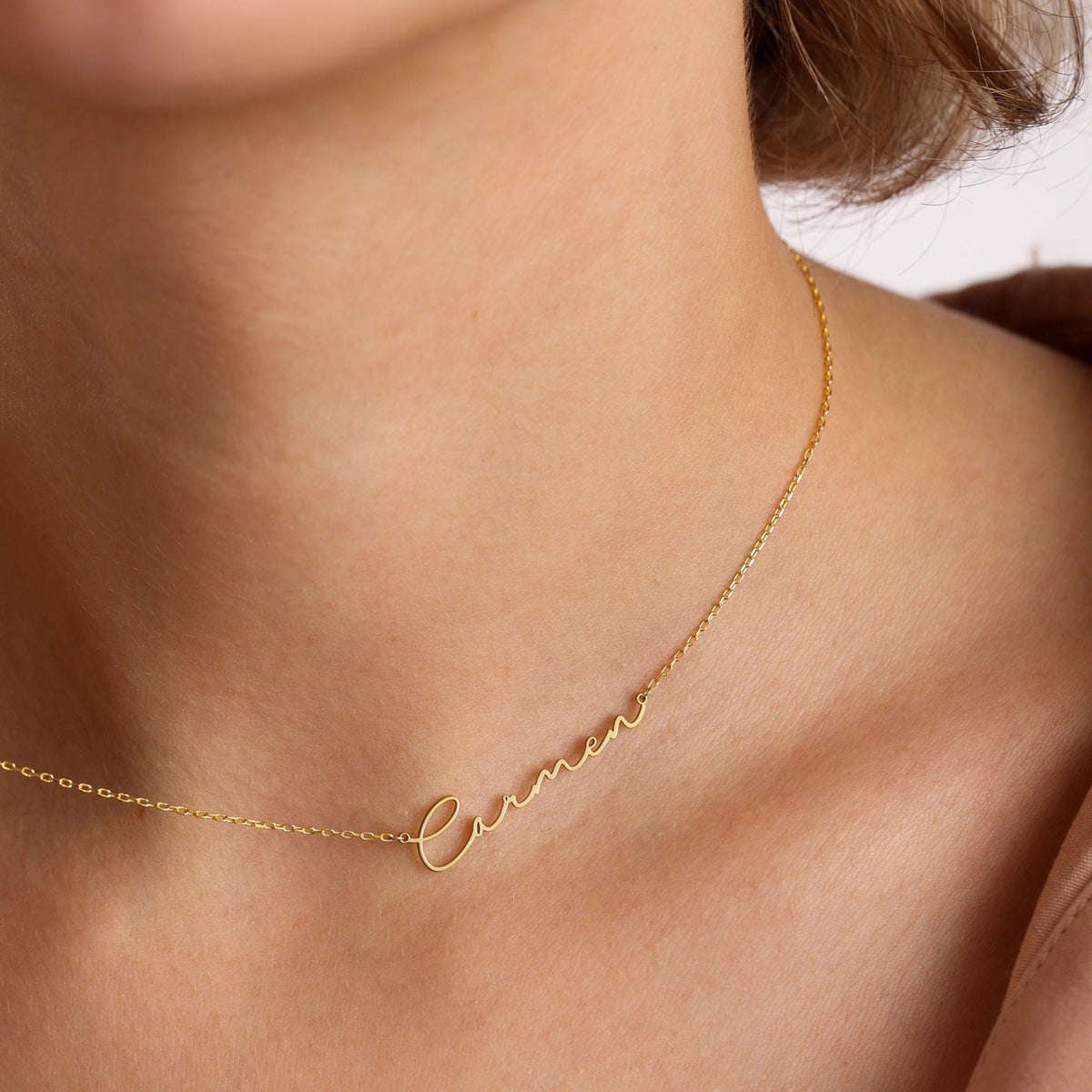 Collar personalizado con nombre – Delicado collar dorado para regalo