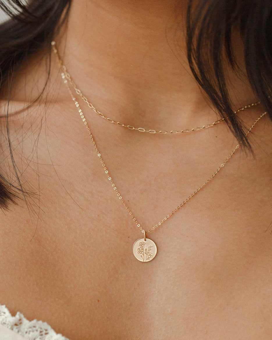 Collar con flor de nacimiento – Flor del mes personalizada