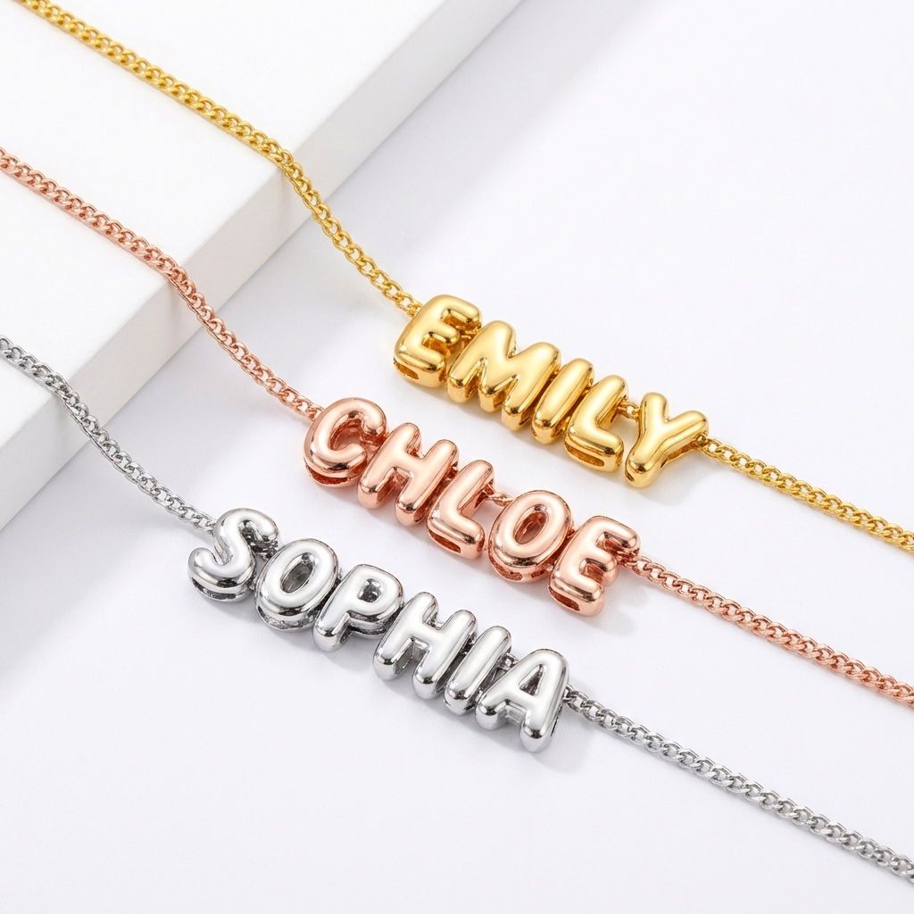Collar con nombre personalizado estilo bubble