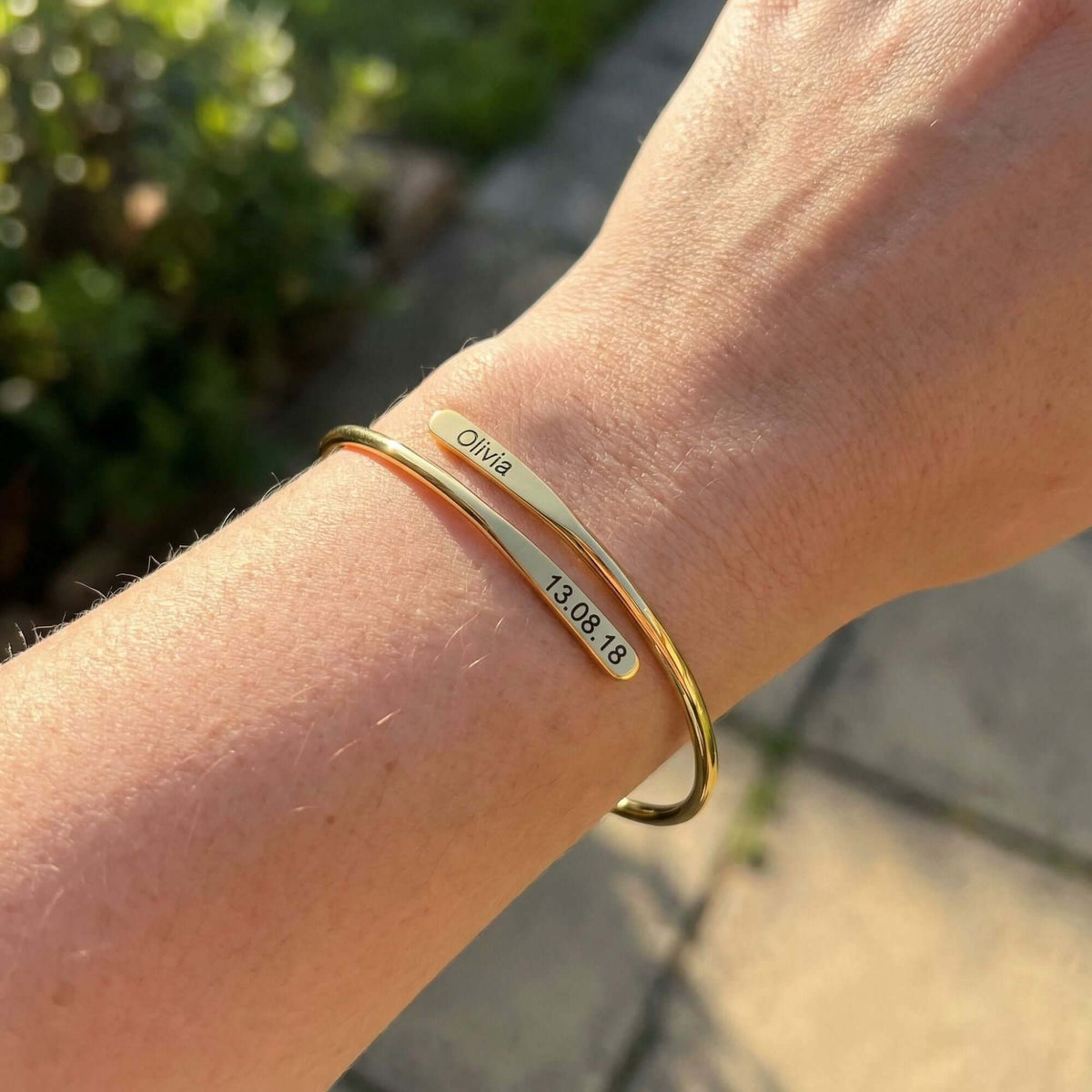 Pulsera Personalizada con Grabado – Nombres, Fechas y Palabras Especiales, para Parejas