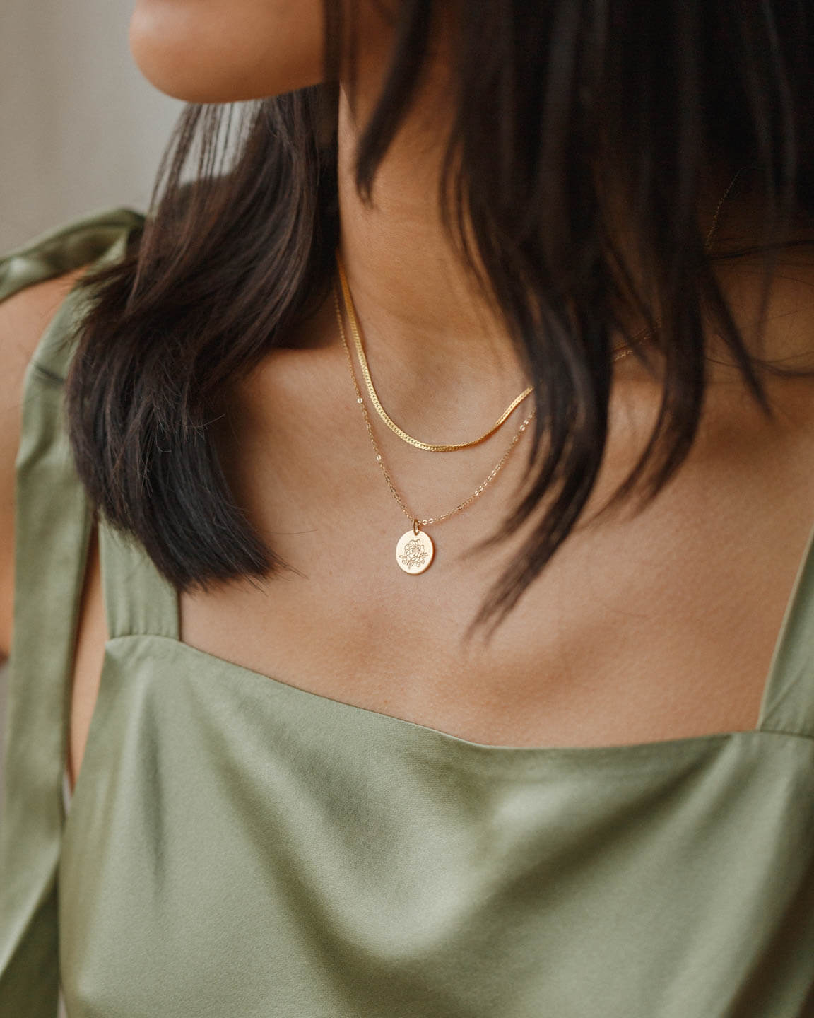 Collar con flor de nacimiento – Flor del mes personalizada