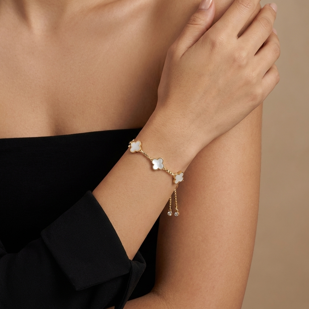 Pulsera con trébol de nácar