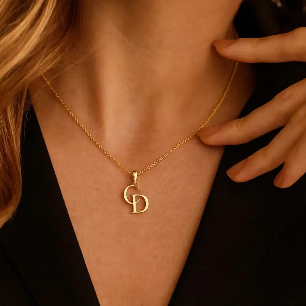 Collar personalizado con iniciales – letras entrelazadas con monograma