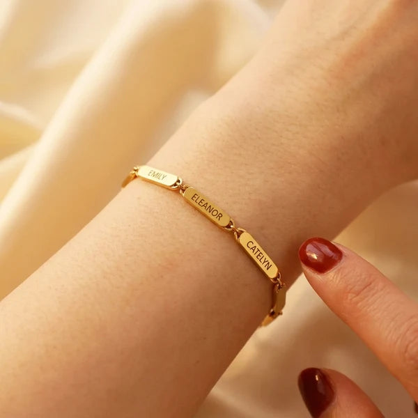 Pulsera con nombres personalizada